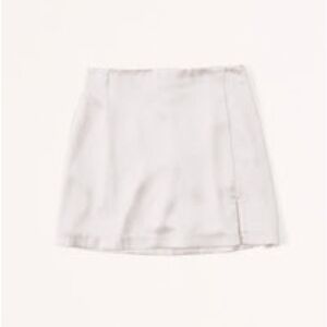 A&F Cream Satin Women's Skort